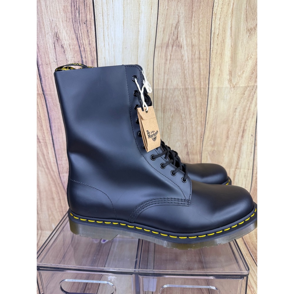 Dr. Martens 1490 Smooth Black Leather 10 Eye Combat Boots Mens 15 11857